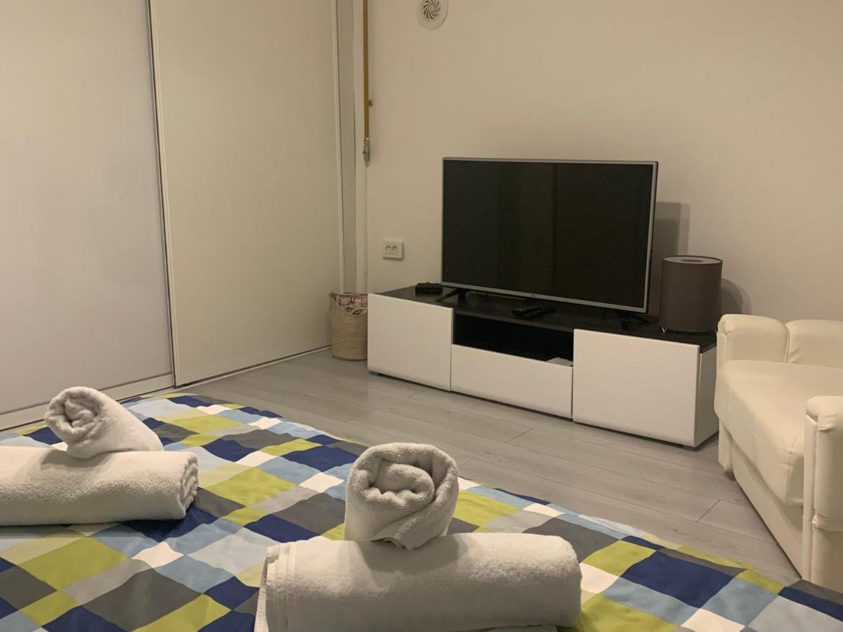 Colors Apartment ซาราเยโว ภายนอก รูปภาพ