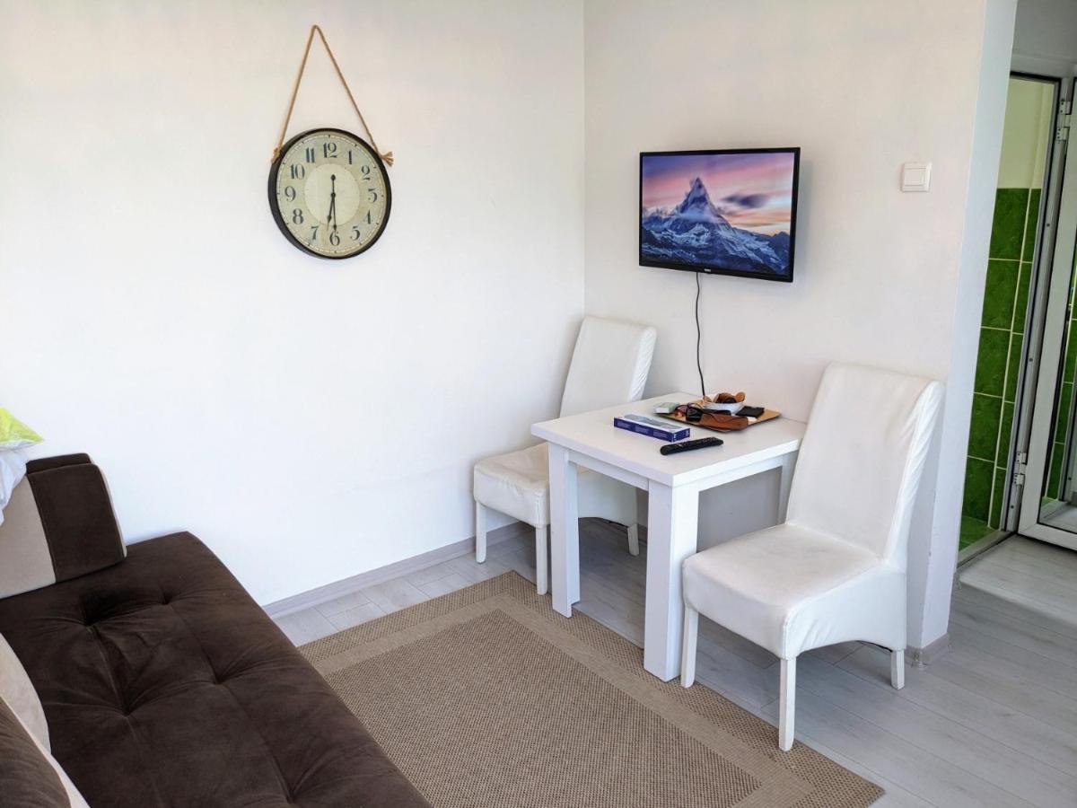 Colors Apartment ซาราเยโว ภายนอก รูปภาพ